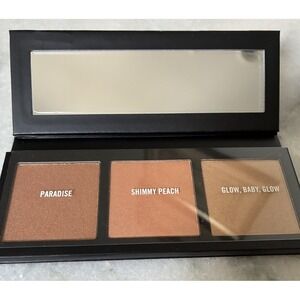 MAC Hyper Real Glow Highlighter Palette - Shimmy Peach — TRIO **NEW**